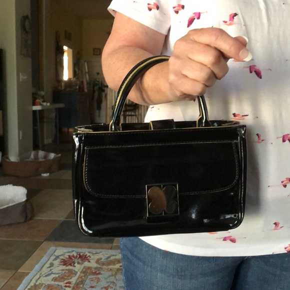 Liz Claiborne black patent leather satchel - Picture 8 of 8